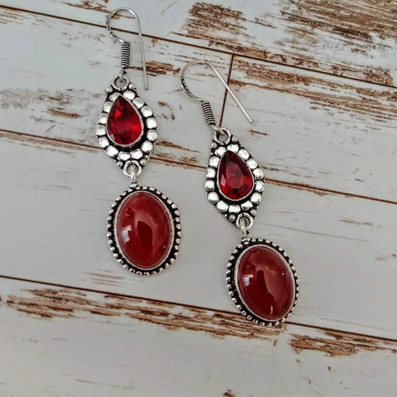 Jewelry - Red Onyx Earrings